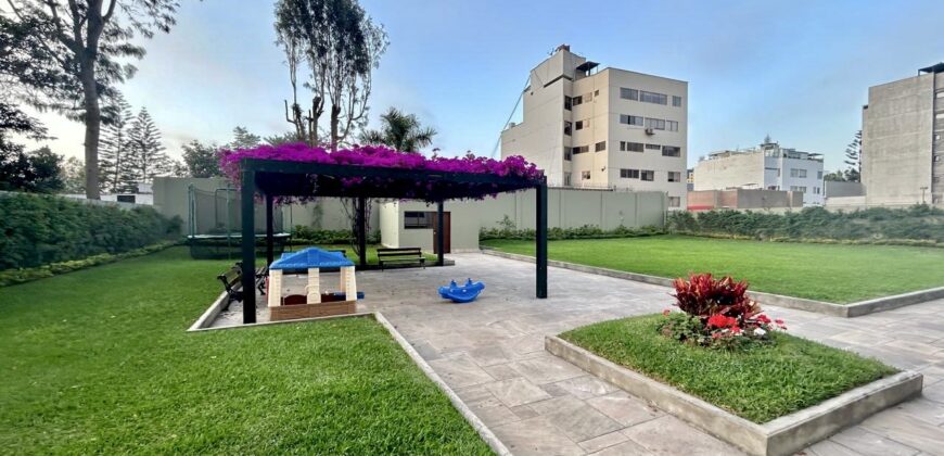 Exclusivo Departamento con Vista Al Golf de San Isidro en Venta